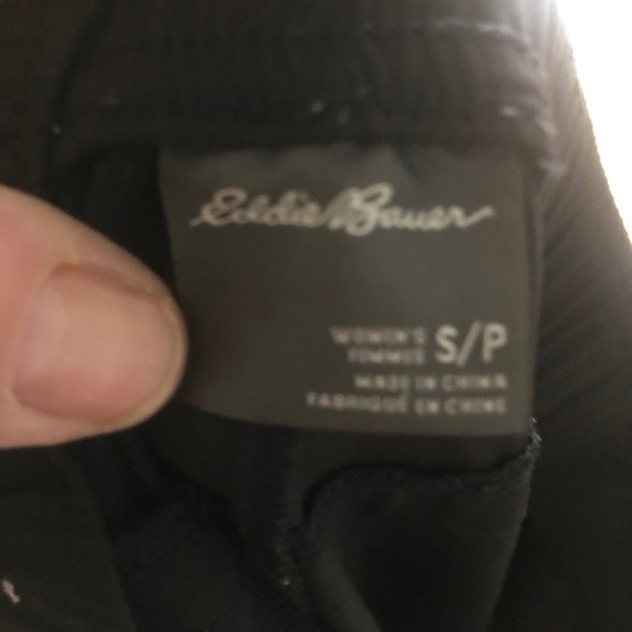 Eddie Bauer black size small woman’s polyester pants. Elastic waist , pockets - Picture 2 of 5